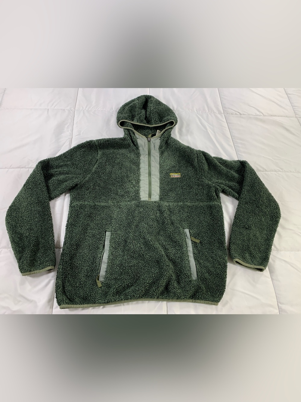 Pre loved L.L BEAN sweater mens size M